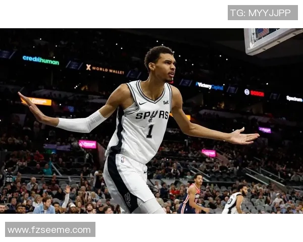 文班亚马新秀赛季表现惊艳场均20分10篮板3盖帽引领潮流